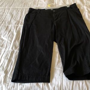 St.John’s Bay Capri pants